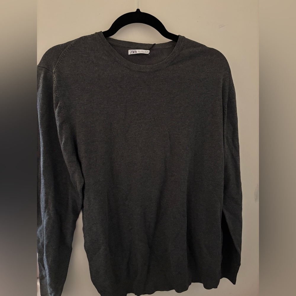 dark gray zara sweater
